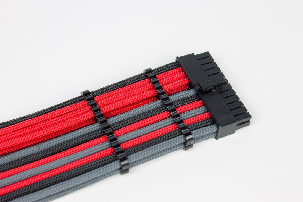 Custom 24 pin cable modGuru